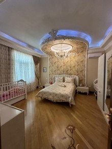 Bakıda Super villa ev satılır Nizami r. Klassik bina, -19