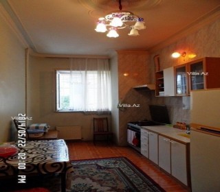 Bakida Atatürk prospektinde 3 mertebeli 7 otaqli villa satilir, -17