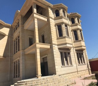 Novxanida 21 sotun icinde tikilib, senedleri qayda, -4
