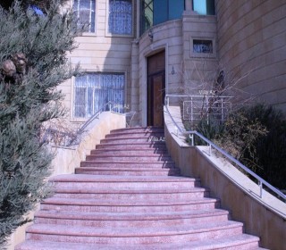 Asiman restoranıyaxinliginda 3 mertebeli aqlayli temirli villa satilir, -2