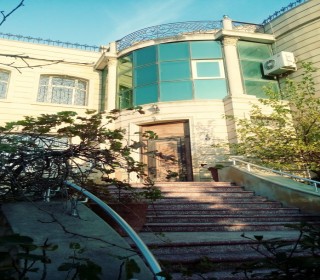 Asiman restoranıyaxinliginda 3 mertebeli aqlayli temirli villa satilir, -13