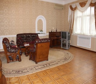 vorovski daxili qosun terefde ev / villa almaq, -13