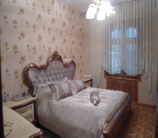 Ev villa almaq Bakı Gənclik metrosu terefde 3655, -7