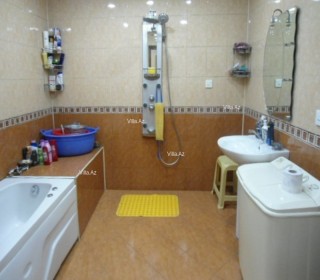 Ev villa almaq Bakı Gənclik metrosu terefde 3655, -9