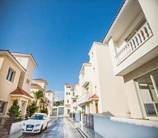 kiprde villa almaq, -16