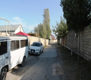 Novxanıda hovuzlu besedkali bag evi satilir, -16