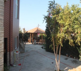 Novxanıda hovuzlu besedkali bag evi satilir, -20