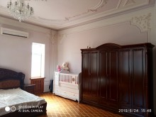 Xətai rayonu "Asiman" şadlıq evi yaxınlığında 9 sot ərazidə  4 mərtəbəli villa satış və kirayə, -14
