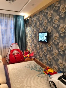 5 otaqli yenitikili menziller almaq 28 may m.st, -10