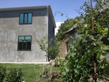 Satılır Həyət evi, Oğuz.ş-3