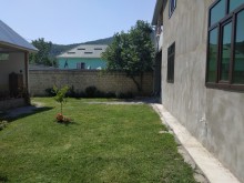 Satılır Həyət evi, Oğuz.ş-5