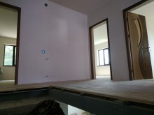 Satılır Həyət evi, Oğuz.ş-12