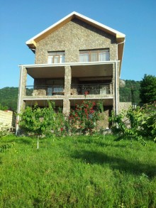 satilir-3-otaq-heyet-evi-quba-1596033460-s