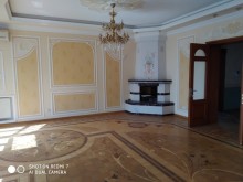 Hazi Aslanovda deniz menzereli hovuzlu villa satilir, -9