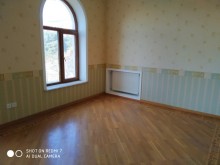 Hazi Aslanovda deniz menzereli hovuzlu villa satilir, -14