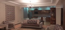 Qəbələ şəhərində dağ və meşə mənzərəli bağ evi satılır, -7