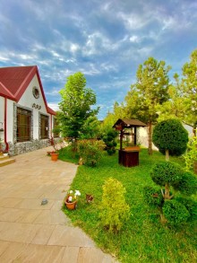 Mərdəkan qəsəbəsində Bravo yolunun yaxınlığında Elit küçələrinin birində 12 sotda bag evi satilir, -7