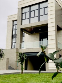 Arzu restorani terefde denize yaxin villa satilir, -4
