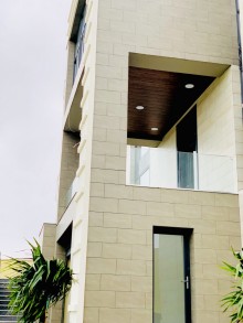 Arzu restorani terefde denize yaxin villa satilir, -17