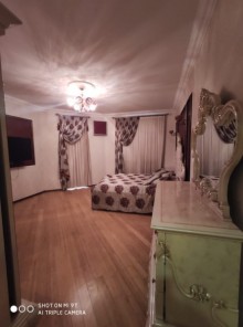 5 otaqli yeni tikililer almaq Inqlab kucesinde, -18