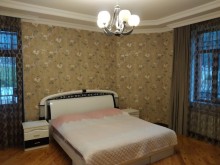 İlisuda möhtəşəm dağ qaya meşə çay mənzərəli hovuzlu villa satılır, -13