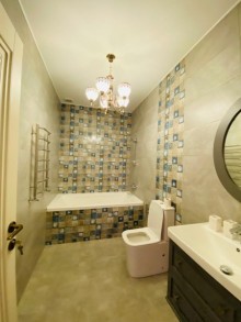 Satılır 4 otaqlı həyət evi / bağ evi 225 sq m, Mərdəkan q., -14