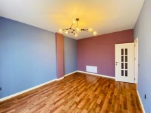 Satılır 4 otaqlı həyət evi / bağ evi 225 sq m, Mərdəkan q., -20