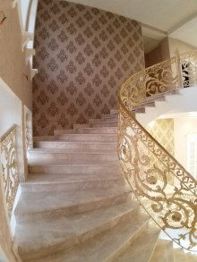 Mərdəkanda 3 mərtəbəli villa satılır, -12