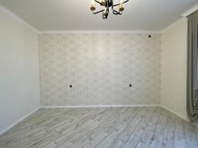 Merdekan qesebesinde Bravo market ətrafında 7 sot torpaq sahesinde insa edilmiş 2 mertebeli villa, -7