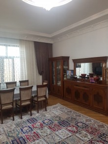 Продается 4-х этажный особняк на Гараеве, -9