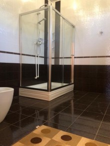 Bilgəh villa Mir Cəlal küçəsində 3 mərtəbəli, -4