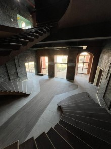 Badamdarda otel satilir, -13