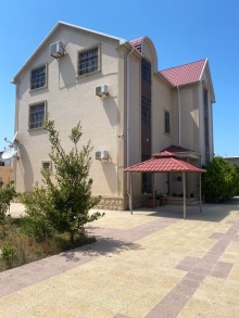 satilir-2-otaq-heyet-evi-baki-xezer-suvelan-14-1656054519-s