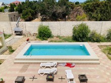 Mərdəkanda Şanı otel yaxınlığında bağ evi satılır , -2