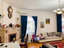 Mərdəkanda Şanı otel yaxınlığında bağ evi satılır , -12