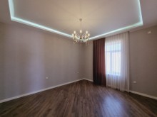 Buzovna Mərdəkan yolunda Dükan restoranı yaxınlığında 2 mərtəbəli villa satılır, -14