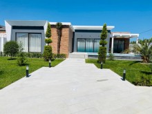 merdekan villalar diyarı kimi tanınır ,  bu diyarın daha bir "sakinini" təqdim edirik, -2