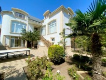 baki-seheri-xtai-rayonu-asiman-restorani-yaxinliginda-temirli-villa-ev-satilir-2-mertbe-mansard-s