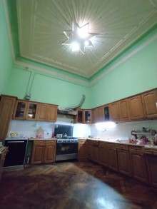 Sahil Metrosunda Köhnə Tikili satilir, -5