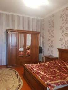 Sale Cottage, -8
