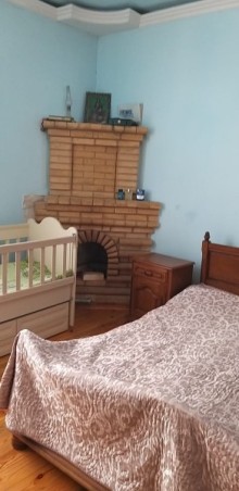 81 maşurtun axrıncı dayanacağı Həyət evi, -7