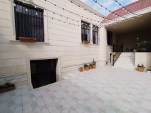 Sale Cottage, -2