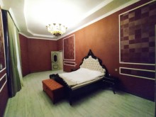 Sale Cottage, -12
