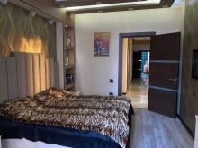 Tbilisi prospekti İST petrolun yaxınlığı Grand Həyat və Mc Donals yaxınlığında ev, -3