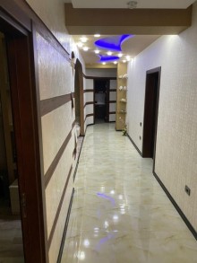 Tbilisi prospekti İST petrolun yaxınlığı Grand Həyat və Mc Donals yaxınlığında ev, -17