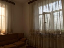 Qaraçuxur qəsəbəsi Məçidin yaxınlığı ev, -10