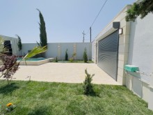 Baki seheri Merdekanda heyet evi ve bag evleri, -4