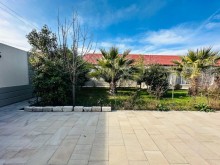 Merdekan qesebesinde eshyalri ile birlikde bag evi, -5