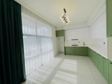 6 otaqlı həyət evi / bağ evi 350 sq m, Mərdəkan q., -18