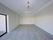 Merdekanda heyet evleri Dalga beach ətrafında, -18